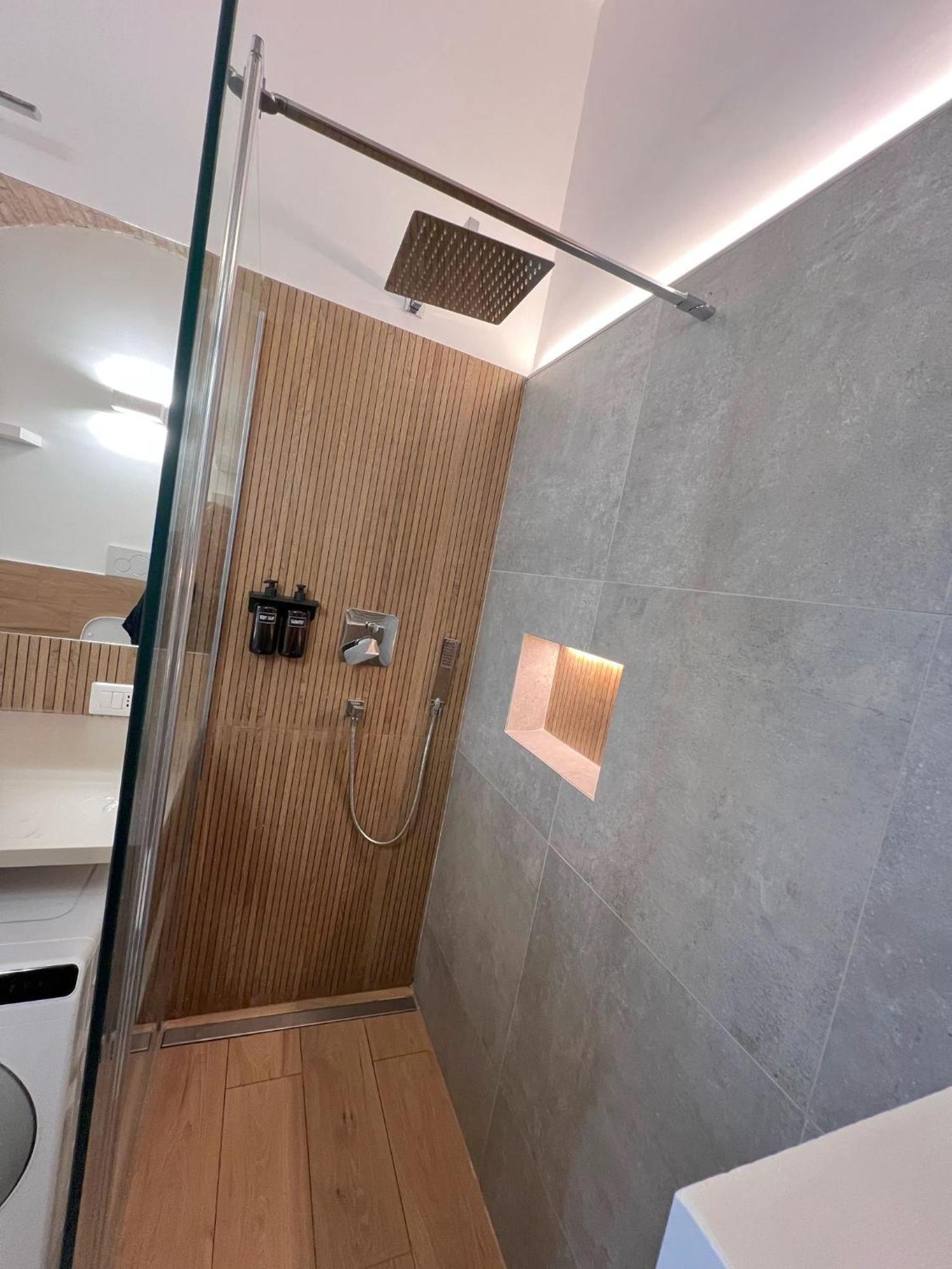 Divine Terrace Stylish St Peter Apartment *